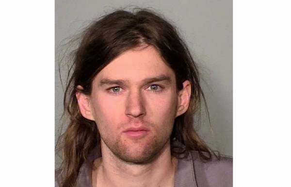 linwood-kaine-1-600x385-1